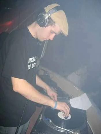 Klub Sfinks udostępnił archiwalne materiały z retro party z 2007 roku — zdjęcie 10