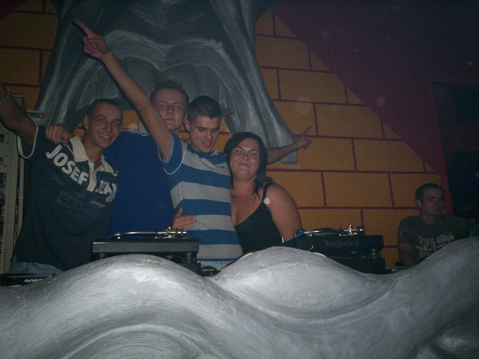 DJ Hazel w Sfinks Rawicz – archiwalne nagrania z 2007 roku — zdjęcie 11