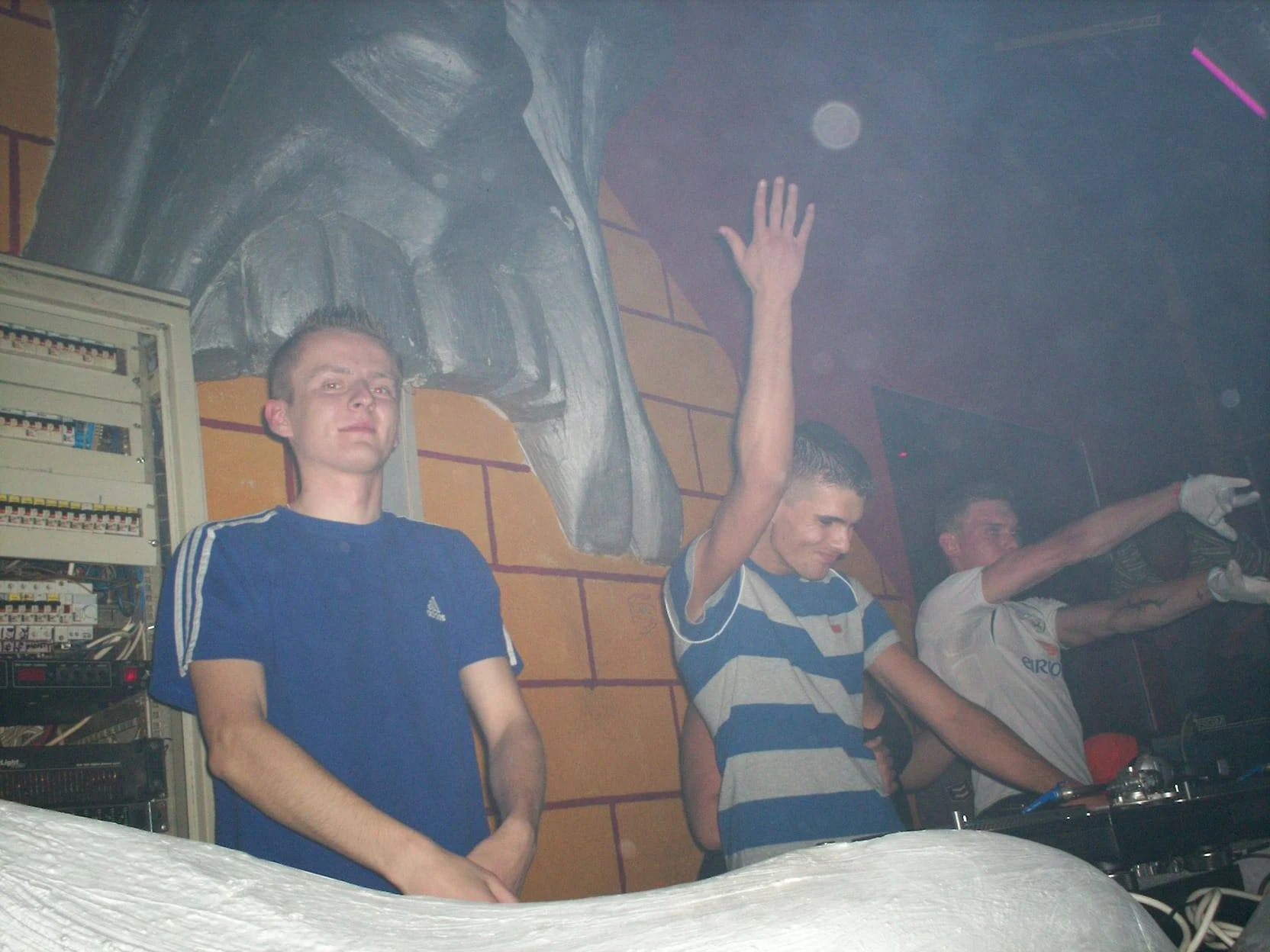 DJ Hazel w Sfinks Rawicz – archiwalne nagrania z 2007 roku — zdjęcie 18