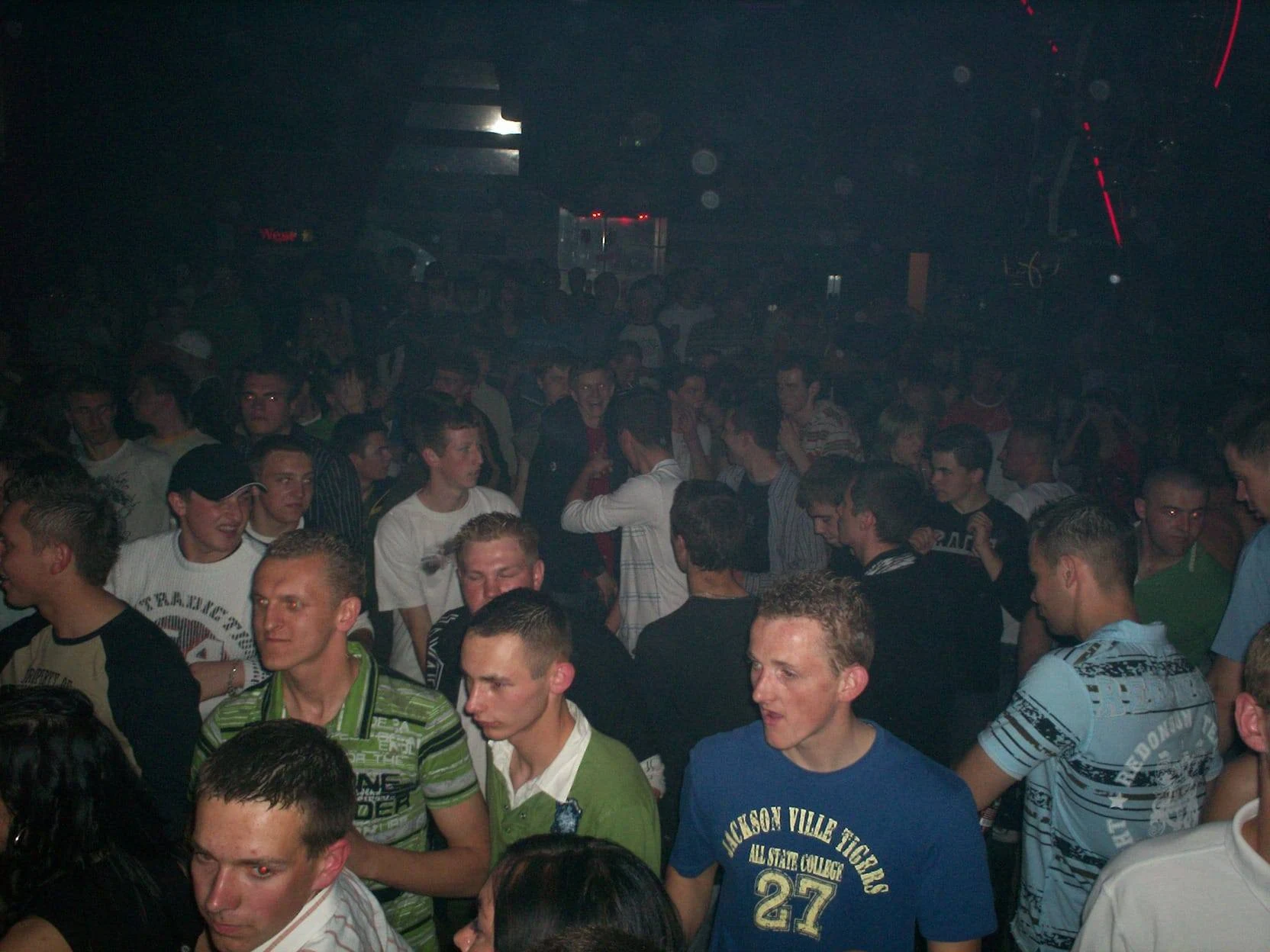 DJ Hazel w Sfinks Rawicz – archiwalne nagrania z 2007 roku — zdjęcie 37