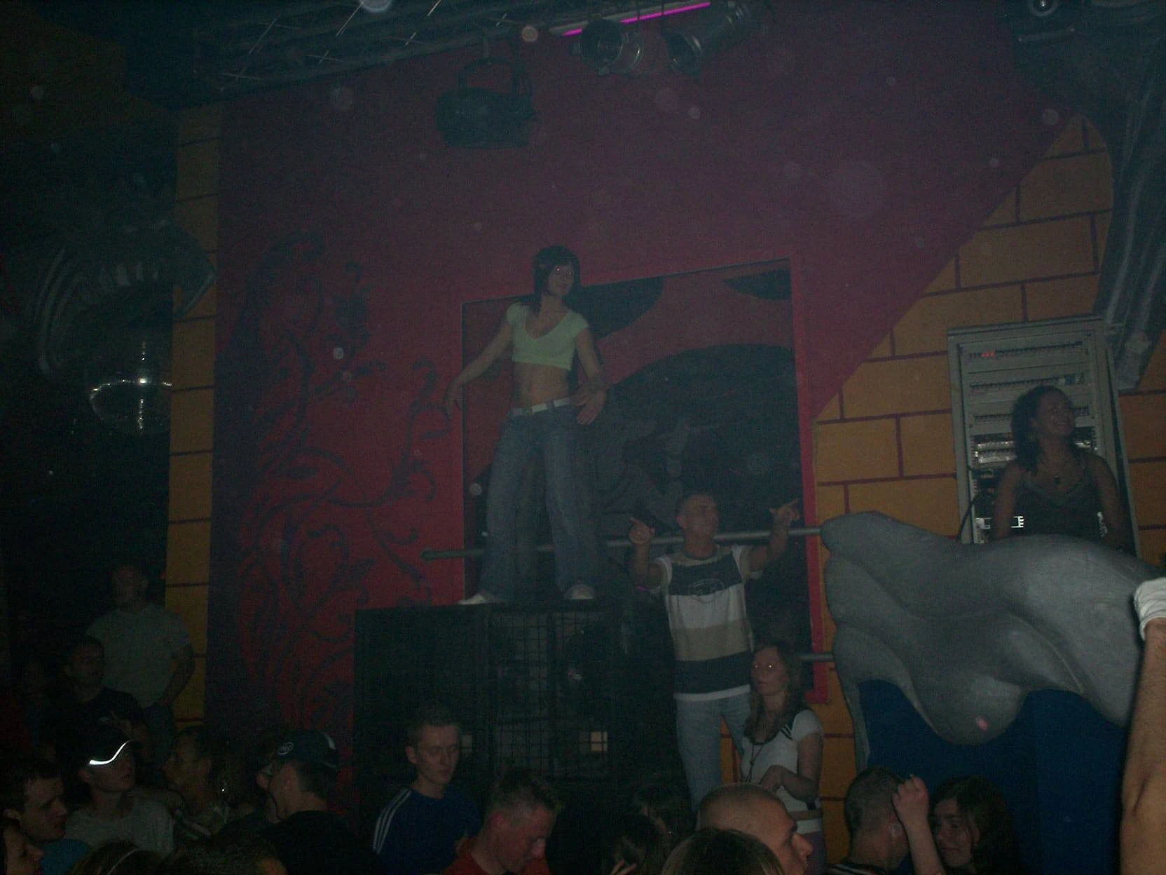 DJ Hazel w Sfinks Rawicz – archiwalne nagrania z 2007 roku — zdjęcie 40