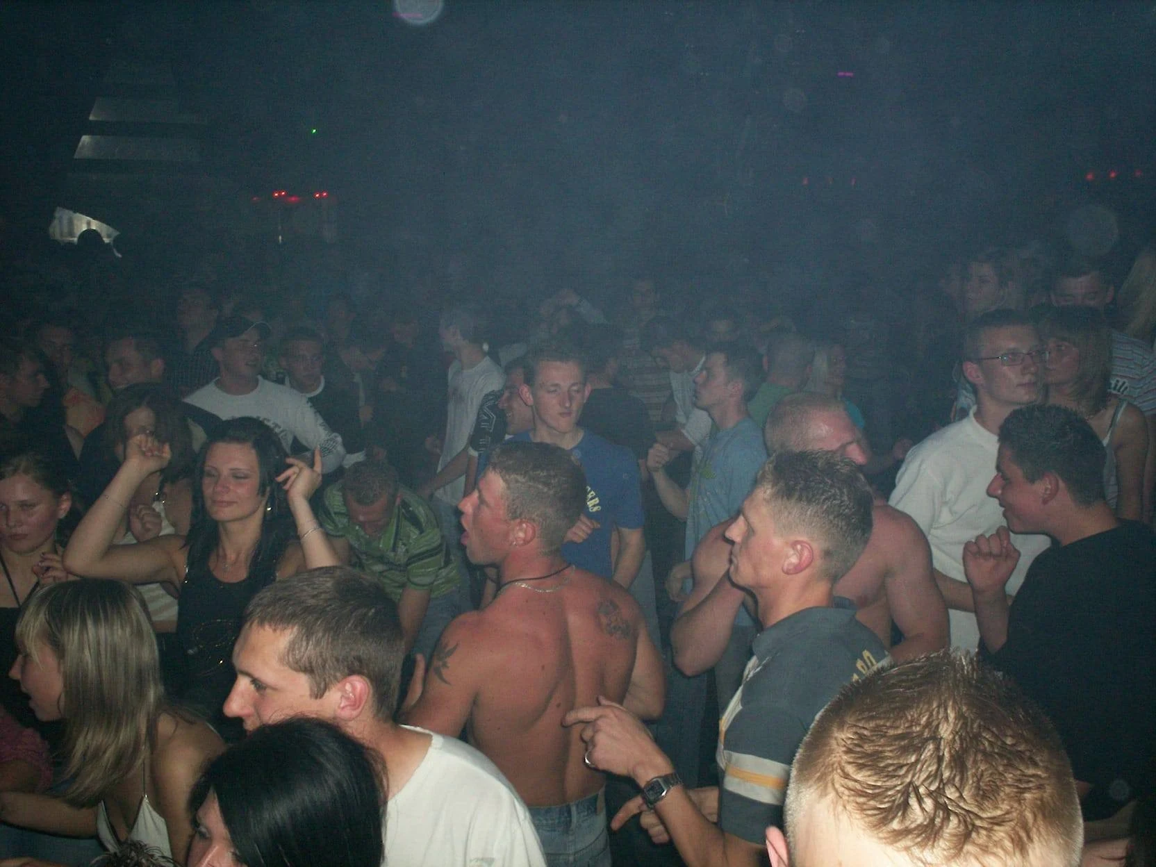 DJ Hazel w Sfinks Rawicz – archiwalne nagrania z 2007 roku — zdjęcie 44