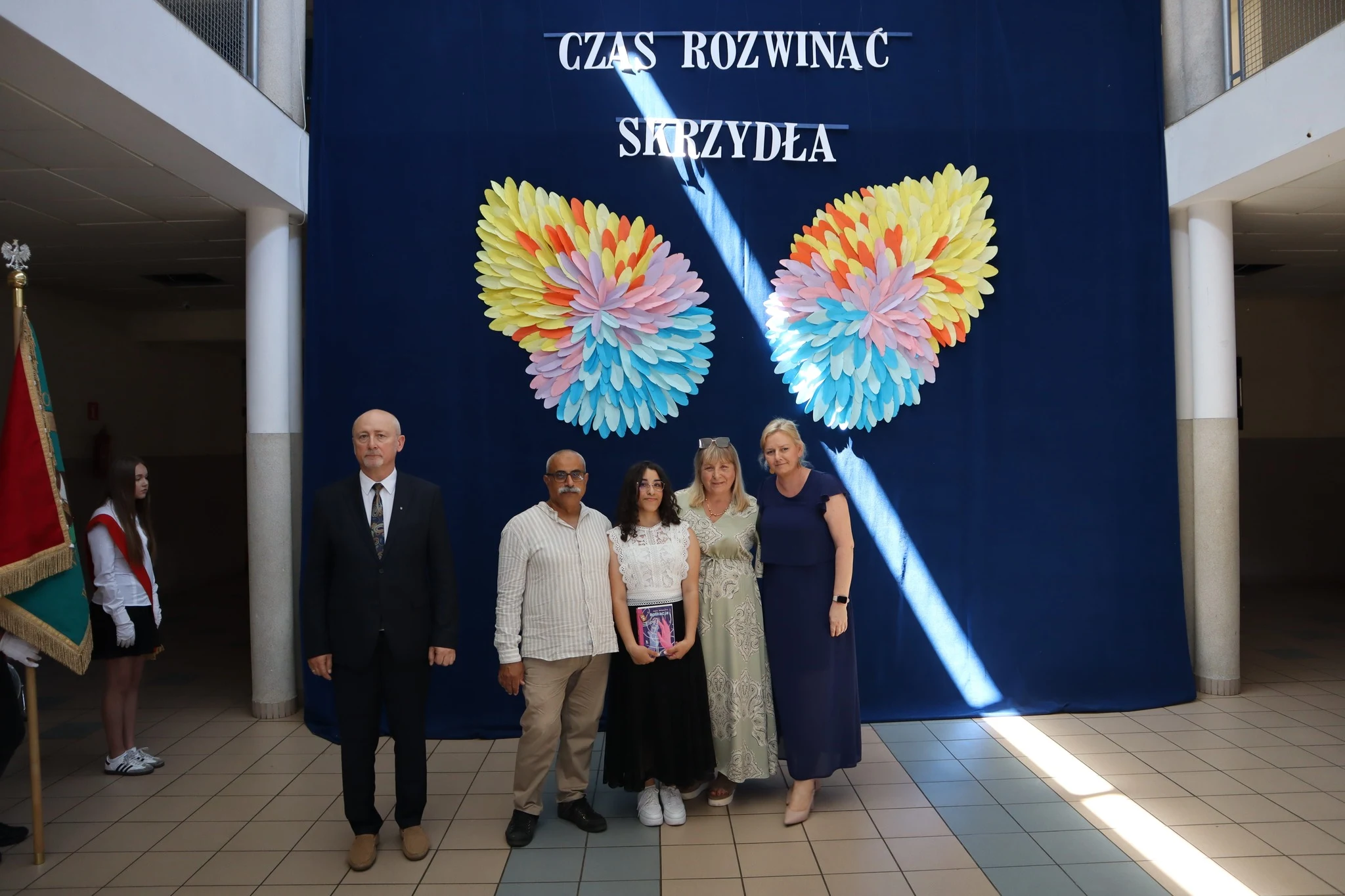 Wzruszające pożegnanie ósmoklasistów — zdjęcie 10
