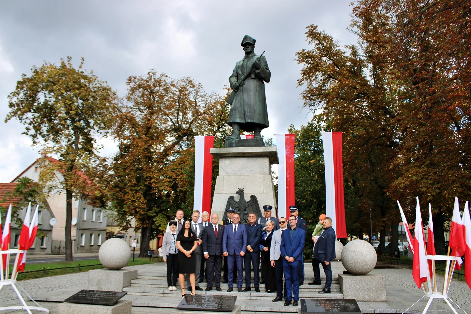 87. rocznica agresji ZSRR na Polskę. Rawicz oddał hołd ofiarom