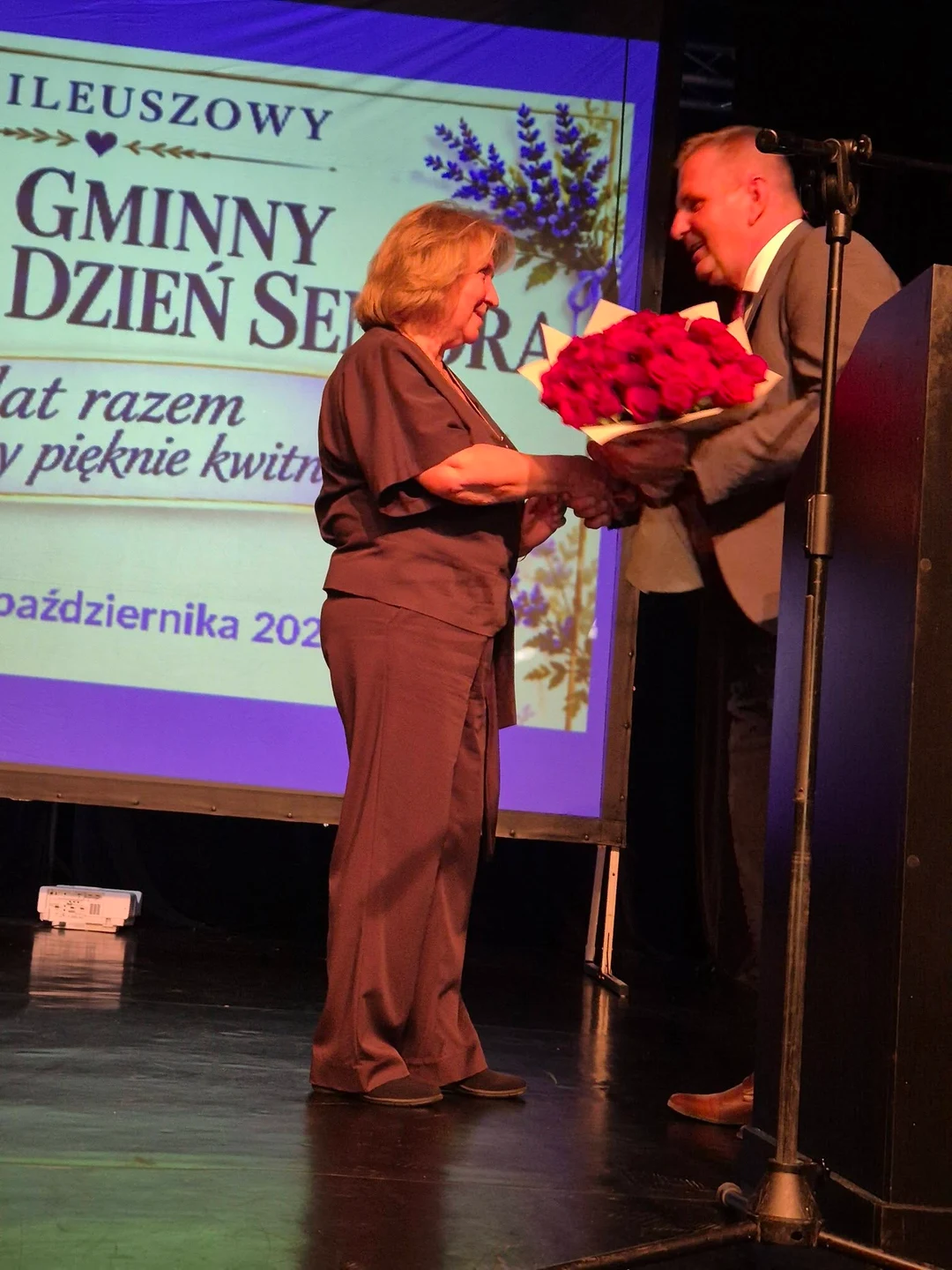 Jubileuszowy 25. Gminny Dzień Seniora w Rawiczu — zdjęcie 8